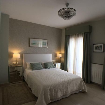 Guest House Europa 12 Siviglia Esterno foto